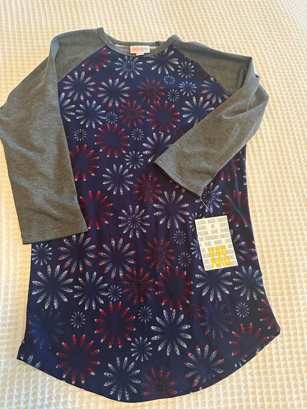 NEW LuLaRoe Randy XXS Women’s 3/4 sleeve 4th of July theme shirt